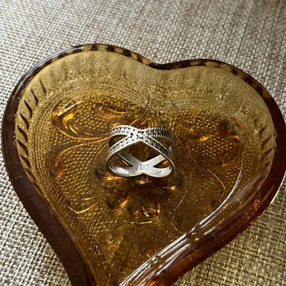 Anna Beck Two-Tone Pavé Ring Set in Gold & Silver - Picture 9 of 13